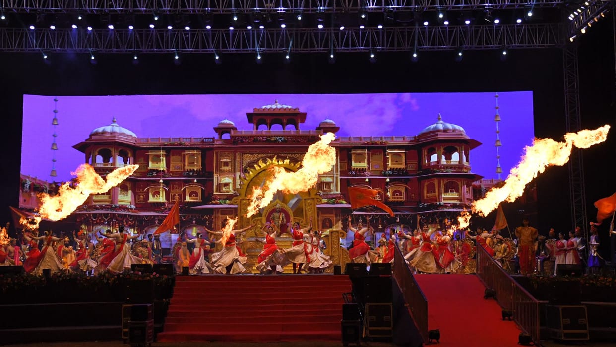 Emperor Vikramaditya 200 Artists Stage Grand Leela Adorned with Horses Chariots and Elephants