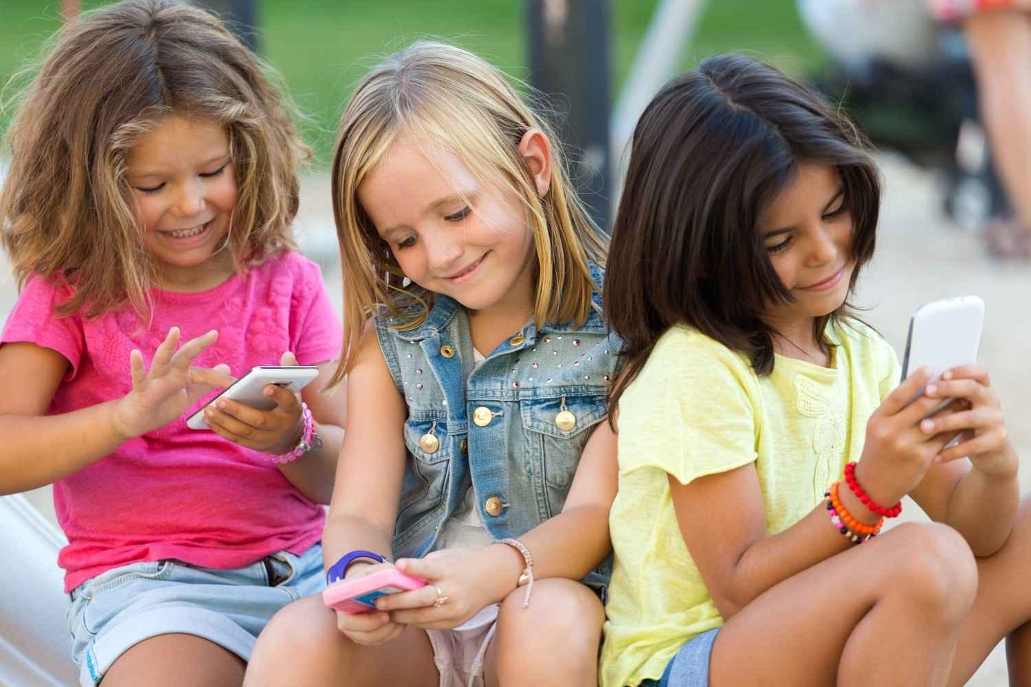 UNICEF Alert: 58% Nations Now Ban Phones Schools; Focus Returns Studies and Mental Well-being