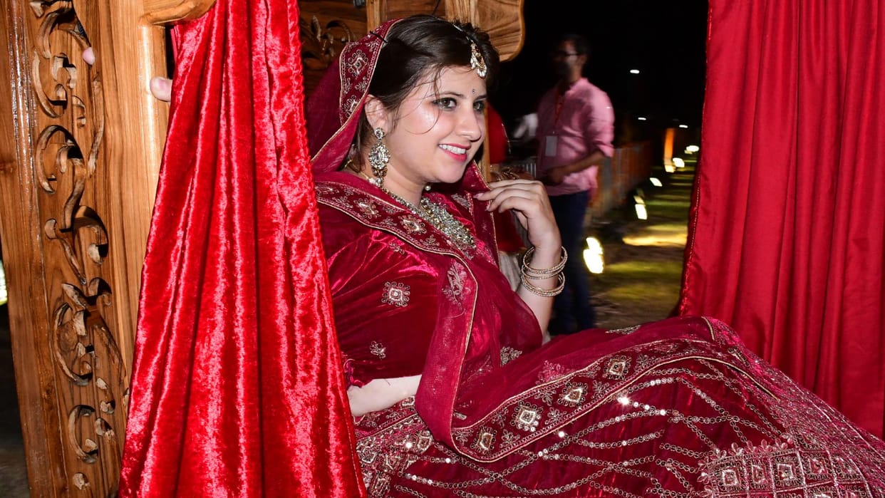 Vikramaditya Mahanatya Priyal Princess Pursuing Engineering Read Vivid Stories of Cast