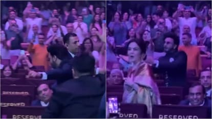 Dhurandhar Actor Ranveer Singh dance on Gallan Goodiyaan With Shreya Ghoshal Shankar Mahadevan at NMACC event
