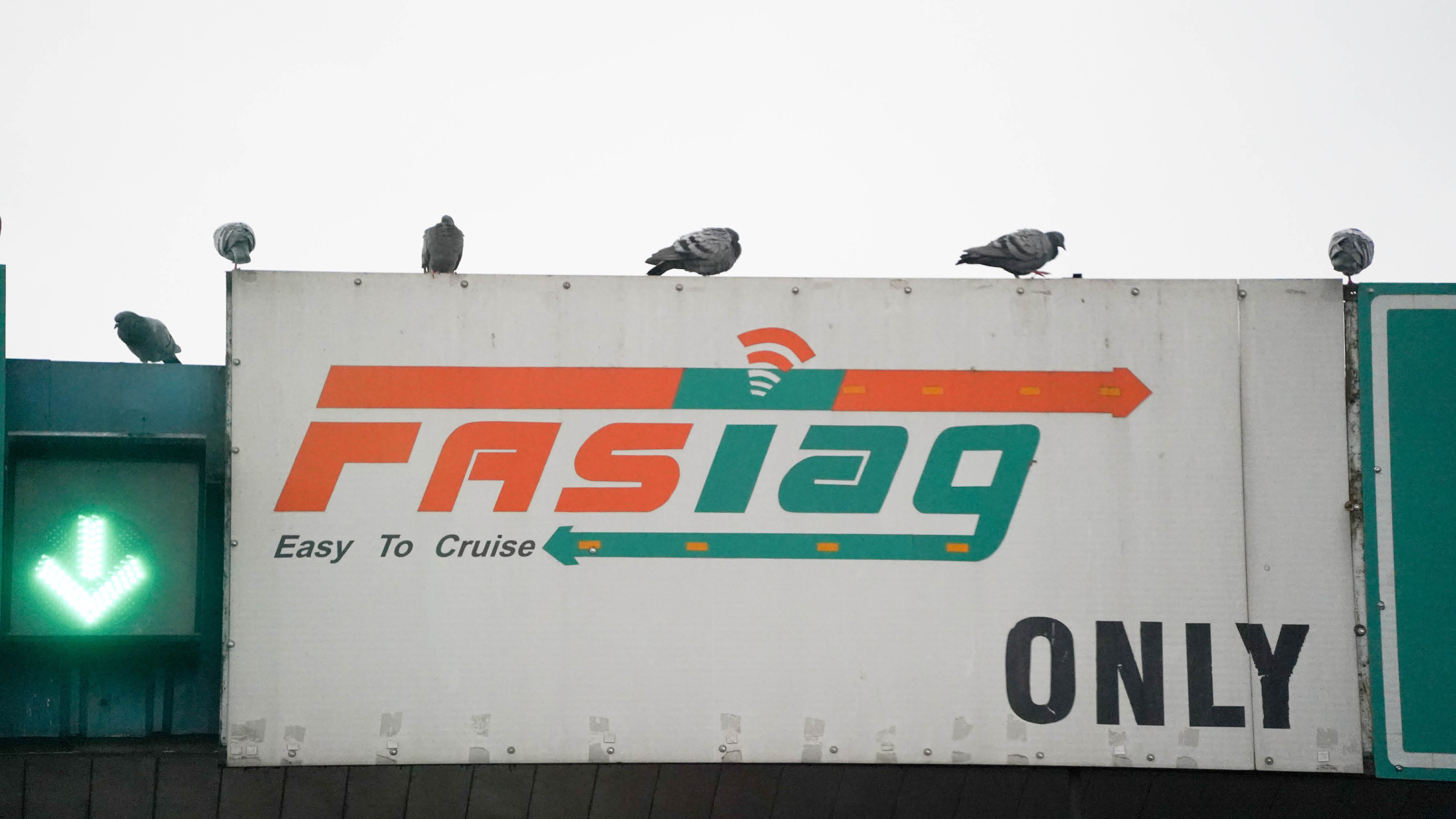 India Crosses 6.23 Crore FASTag Users, 77 Lakh Annual Passes Issued; Government Pushes No-Stop Tolling