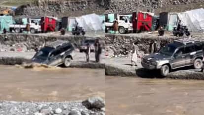 car swept away in mountain river car accident rescue Viral Video