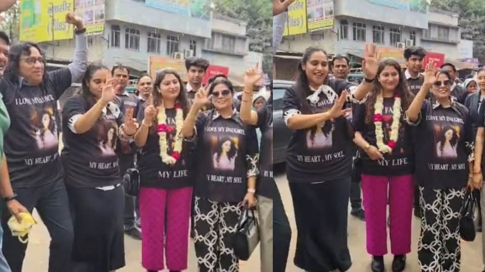 meerut father celebrates daughters divorce dhol nagade