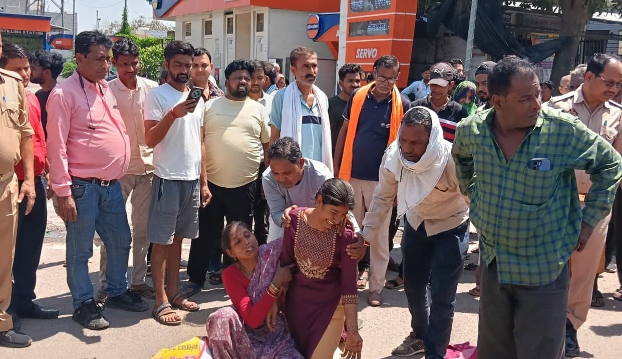 Hamirpur Accident Dumper Drags Biker for 10 Meters Only Son Dies Before Mothers Eyes