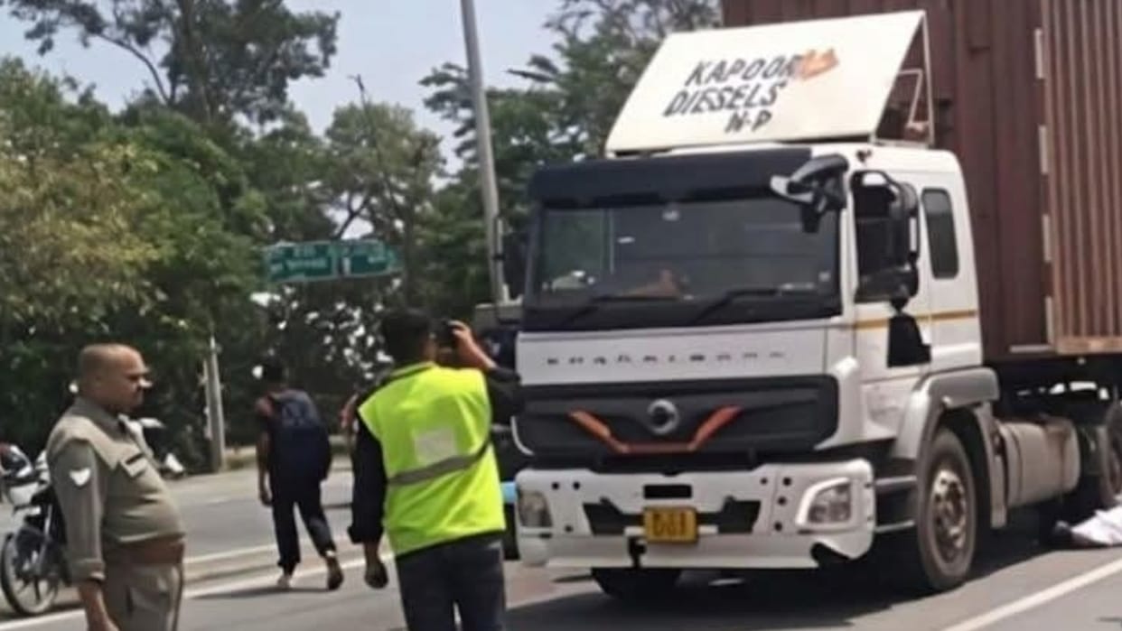 Two People Dead After Being Crushed by Container on Highway in Shahjahanpur
