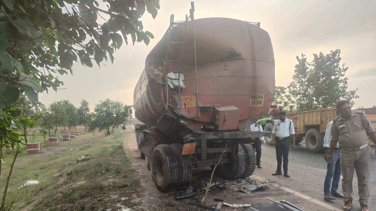 high speed car and systemic lethargy claimed the lives of five people in Bareilly