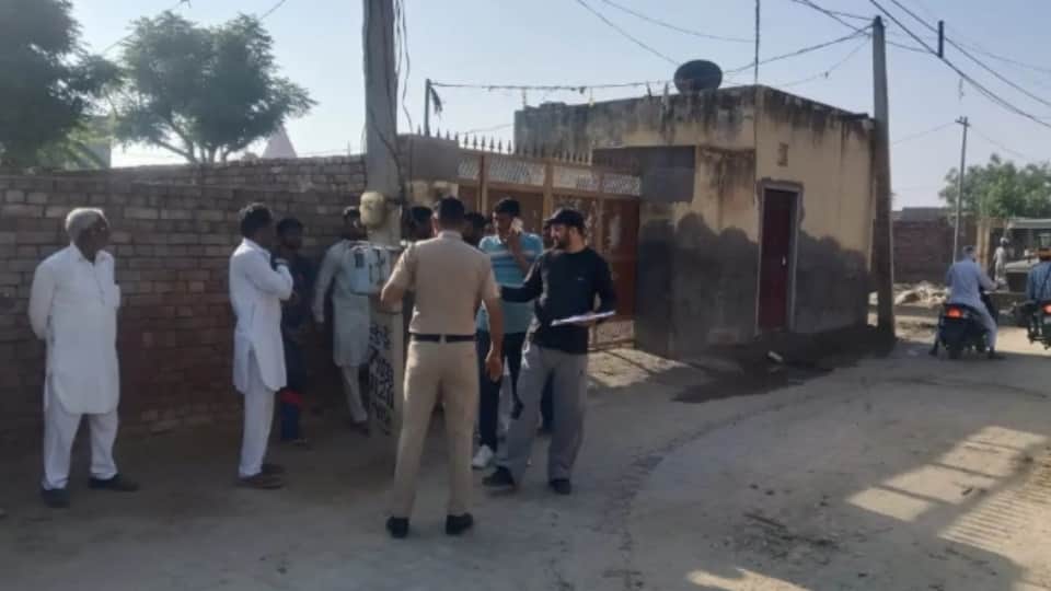 माैके पर पहुंची पुलिस