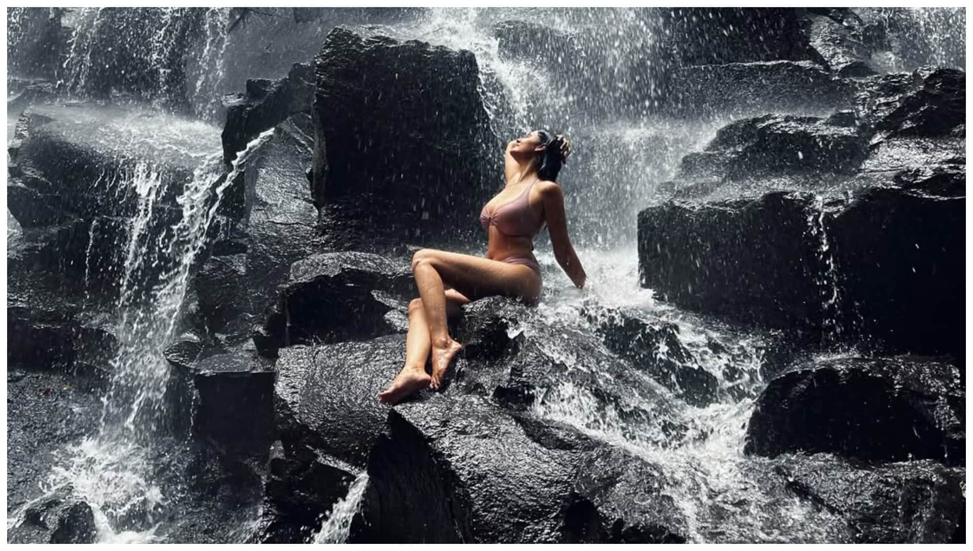 IPL 2026 Viral Mystery Girl Malti Chahar Waterfall Photo Shared on Social Media Deepak Chahar Sister