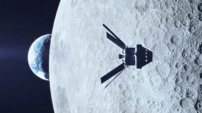 Artemis II Breaks 50-Year Record: Astronauts Reach Deep Space Near the Moon