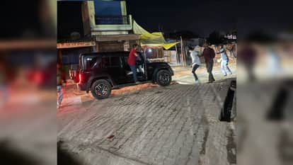 In Hathigahan, Nawabganj, rioters resorted to stone pelting and arson, smashed car windows