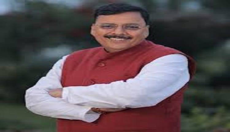 रुद्रपुर में सियासी हलचल तेज: विधायक और पूर्व विधायक आमने-सामने, बेहड़ के दावों को शुक्ला ने बताया बेशर्मी