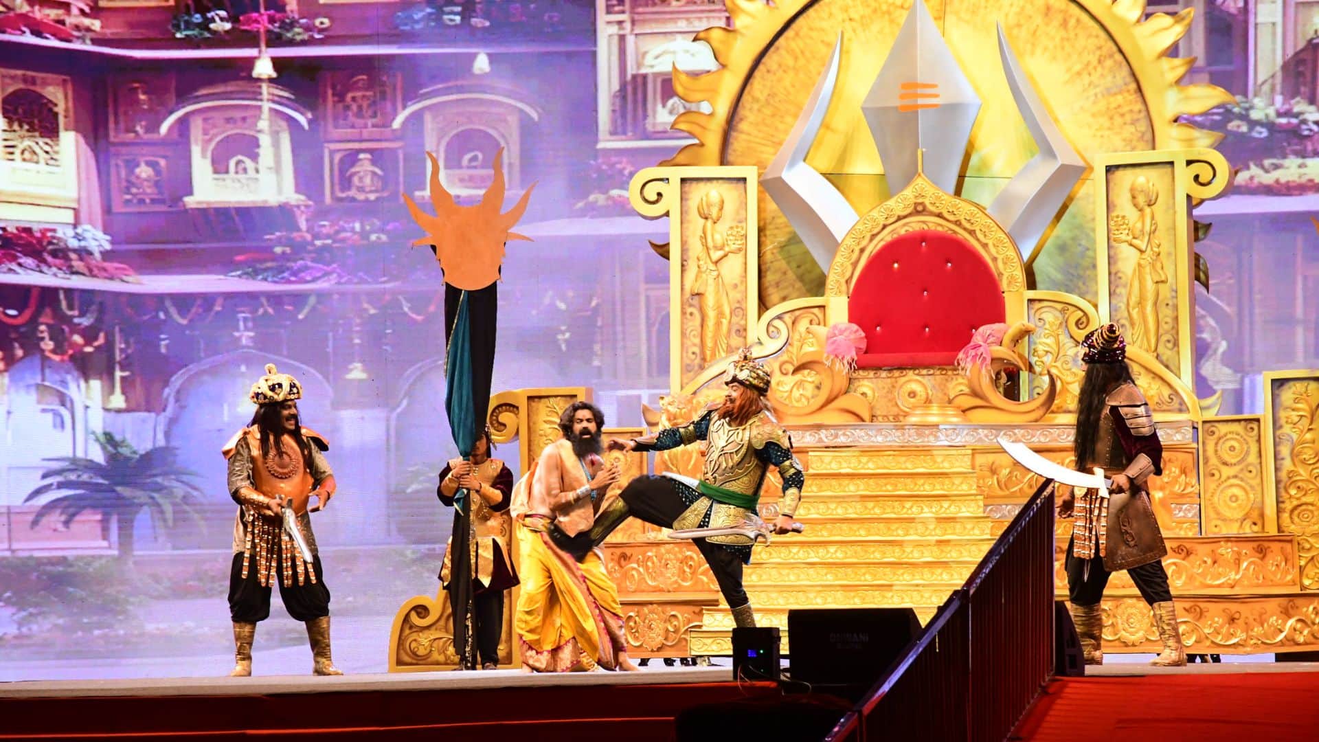 Vikramaditya Development Heritage and Culture Facets 60,000 People Viewed in three days in varanasi