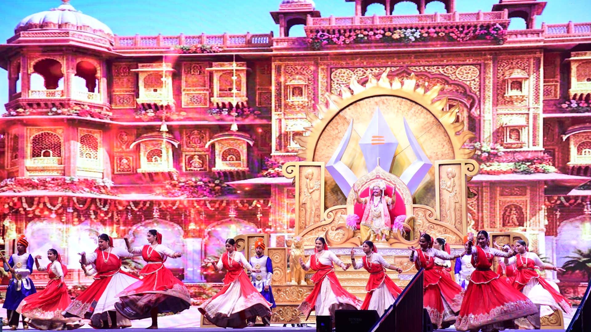 Vikramaditya Development Heritage and Culture Facets 60,000 People Viewed in three days in varanasi