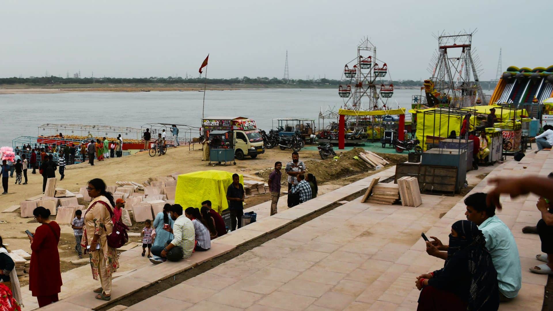 Pre-Monsoon-like Scenario in April Fifth Spell of Unseasonal Rain in Kashi in Last 10 Days