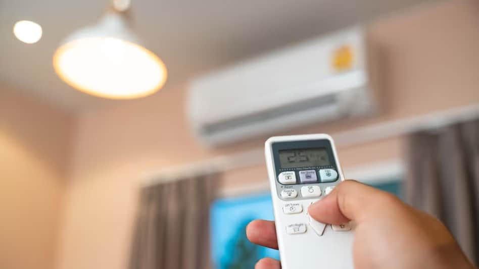 avoid these mistakes when turning on your ac to cool faster and save electricity