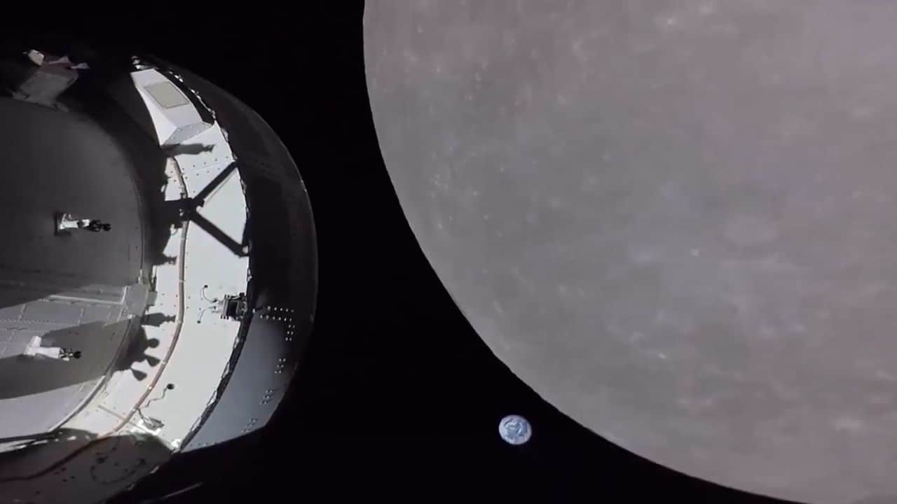 artemis 2 moon flyby video close view lunar surface nasa