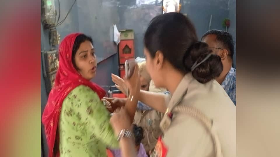 Baghpat: Advocate attempted self-immolation, poured diesel on seven including Tehsildar, two Inspectors