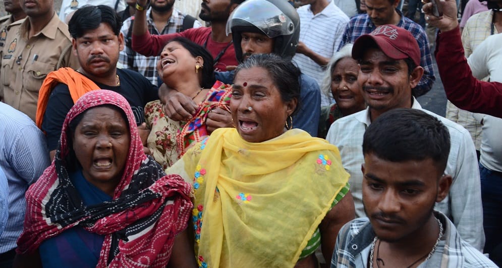 Kanpur Fire Tragedy God has killed us while we are still alive wedding jewelry and cash reduced to ashes