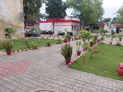 Meerut: Flower Pot Order at Partapur Police Station, Parking Barred for Complainants