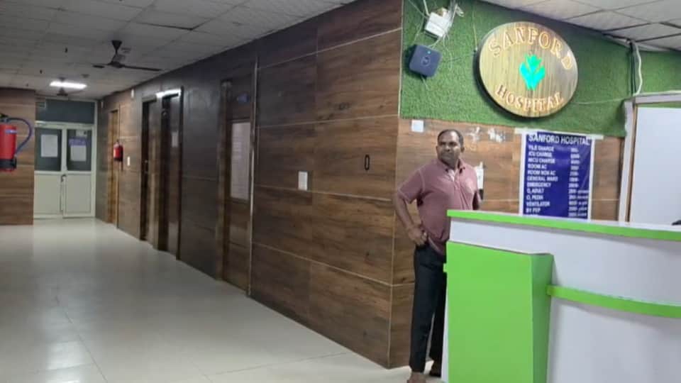 Supreme Court Orders Sealing of 44 Constructions in Meerut Central Market; Schools and Hospitals to Shift