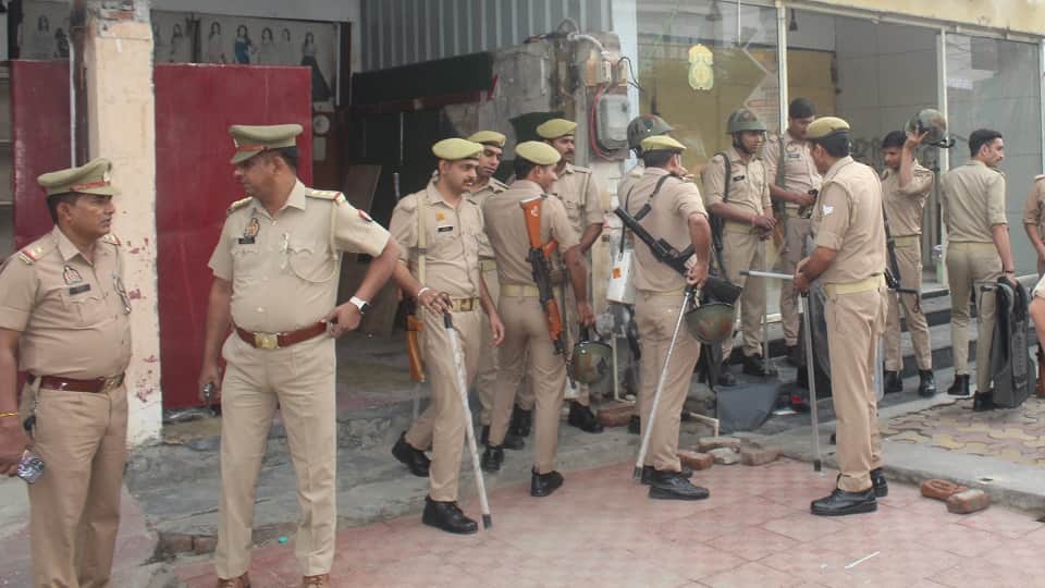 Shastrinagar Central Market: Meerut closed on April 9 against sealing of 44 constructions, force deployed