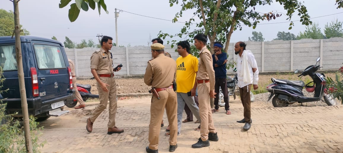 Meerut: Shivling Vandalised at Ancient Temple, Villagers Protest; Police Begin Investigation