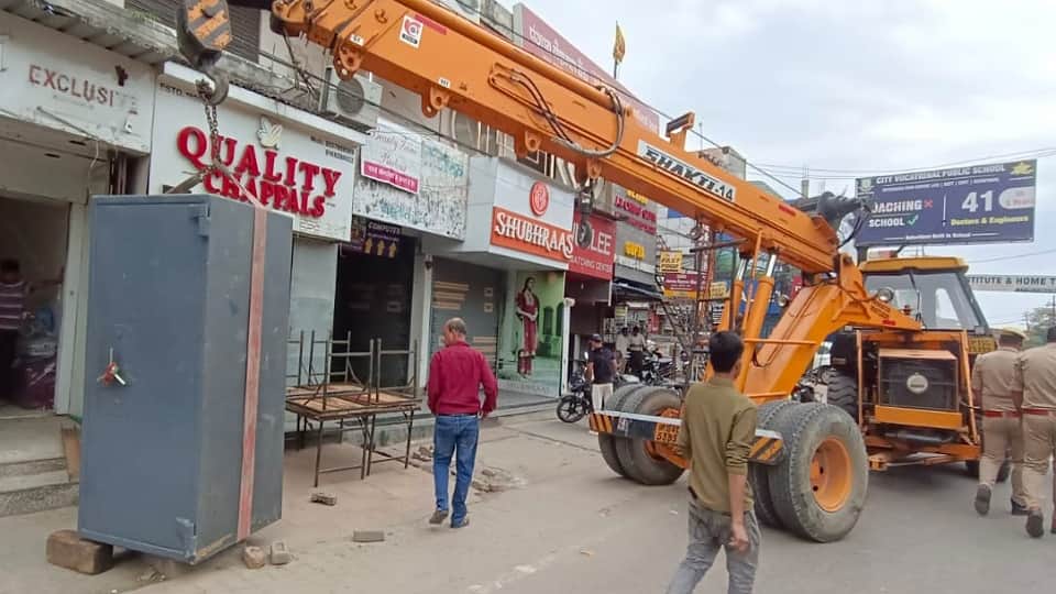 Shastrinagar Central Market: Meerut closed on April 9 against sealing of 44 constructions, force deployed