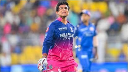 IPL 2026 RR vs MI: Vaibhav Suryavanshi hits two sixes against Jasprit Bumrah video