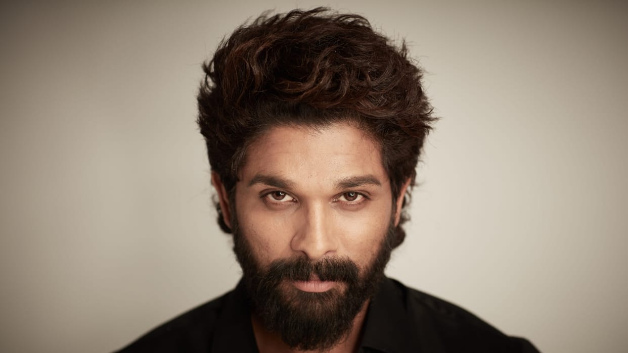 Allu arjun celebrating his 44th birthday rakul preet and many others wish him on social media
