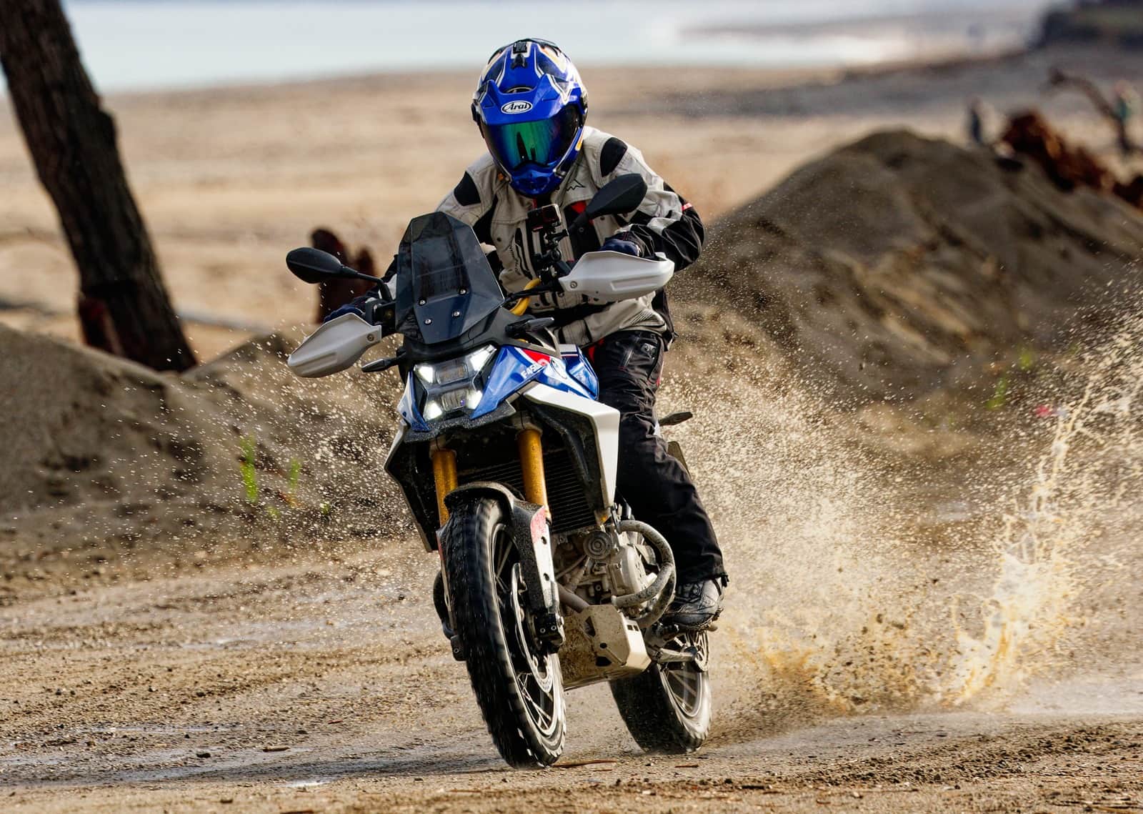 bmw f 450 gs india launch on April 23: specs, features, price and rivals