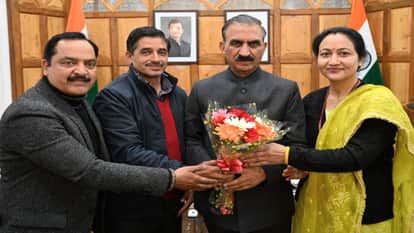 Computer Teachers Meet CM Sukhu, Demand Formulation of Permanent Policy