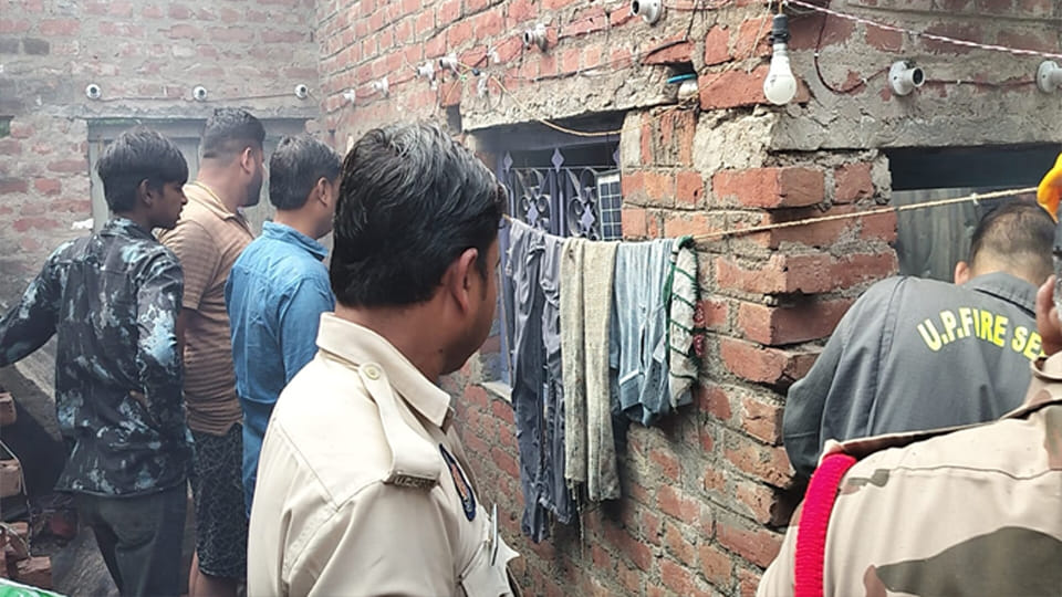 Auraiya: Fire breaks out due to short circuit in laborer's locked house