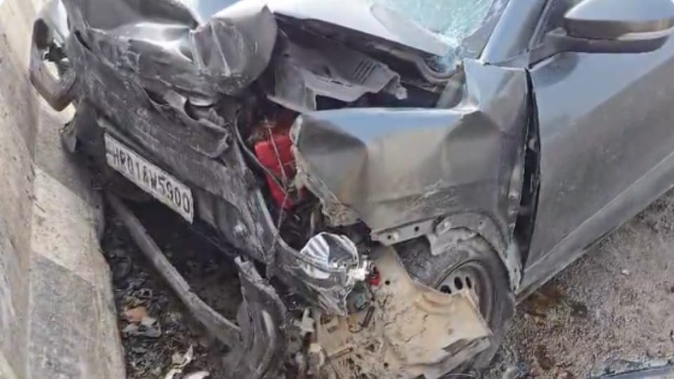 Accident: Two Friends Killed, Five Injured After Car Hits Divider on Delhi–Dehradun Expressway