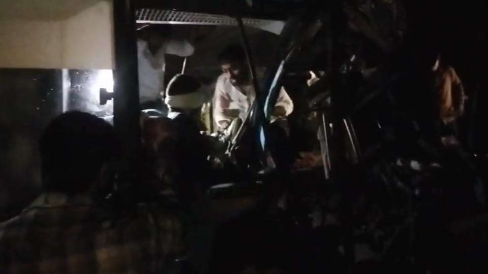Bijnor: Wedding Procession Vehicle Collides With Roadways Bus, Over 10 Injured