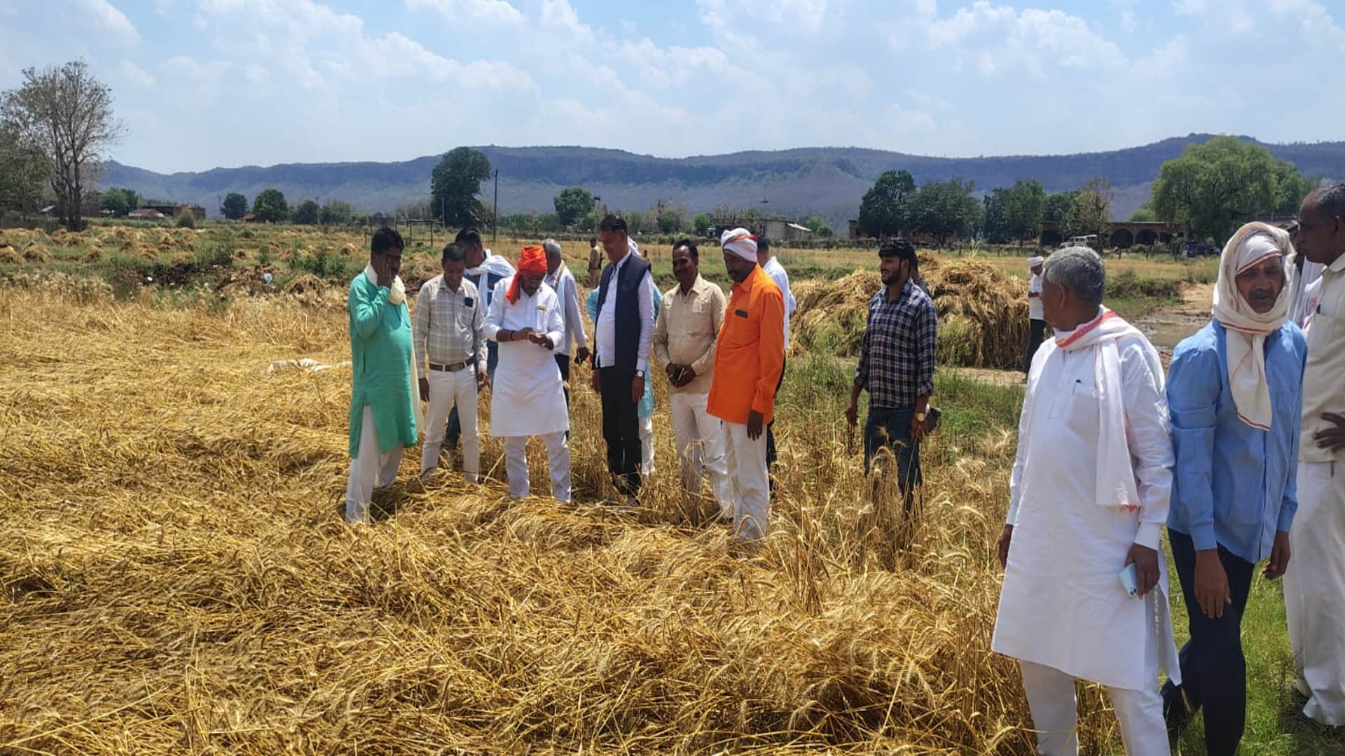 Prayagraj Weather: Strong sunshine during the day and clouds in the evening