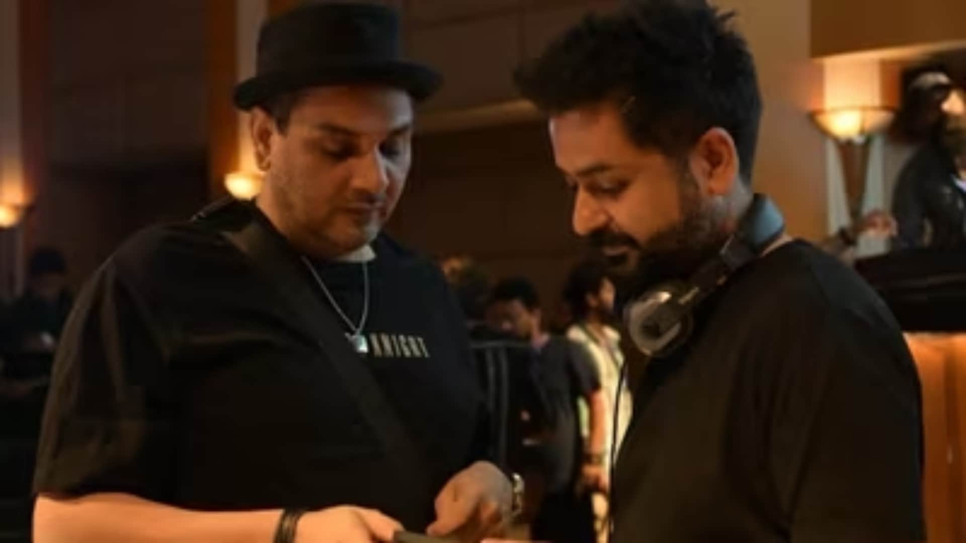 मुकेश छाबड़ा, आदित्य धर