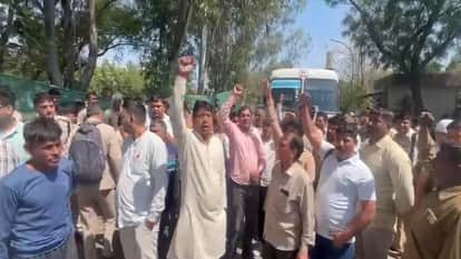 Roadways employees create ruckus at Rohtak bus stand