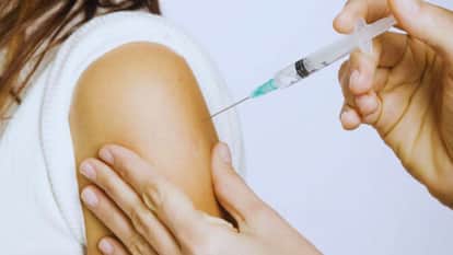 Himachal Girls Will Not Be Able to Travel Abroad Without Receiving the HPV Vaccine