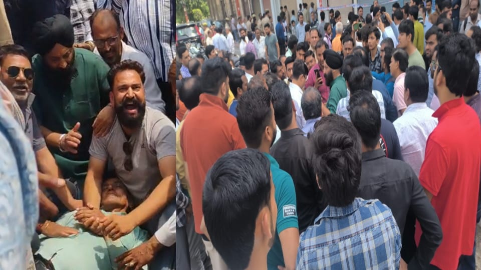 Protest During Sealing Drive in Meerut Central Market, Trader Faints Amid Chaos