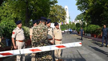 Threat to blow up Delhi Legislative Assembly