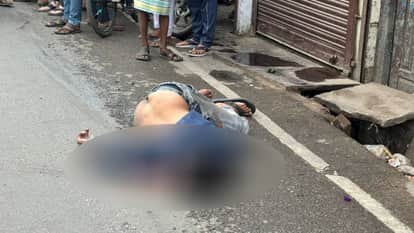 Sitapur: Bike skids during overtaking, teenager hit by dumper, dies on the spot