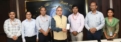 UP: Lohia Institute develops AI-based mobile app to tell if baby has a disease based on a photo of his stool