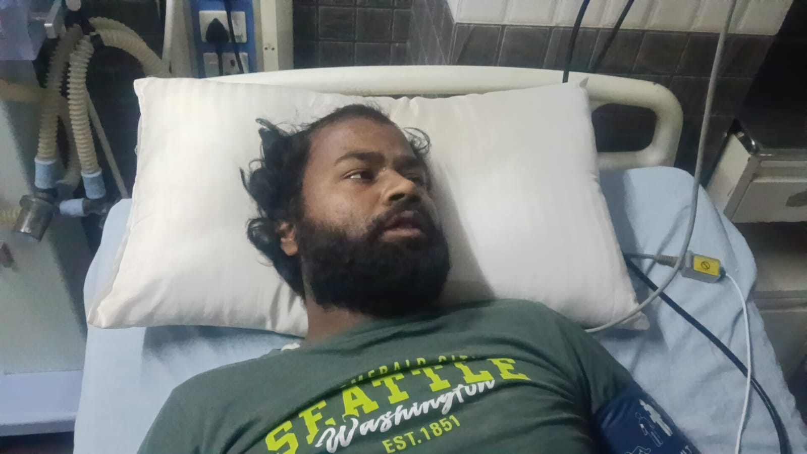 Family protests after worker dies in lift accident, contractor accused of not providing safety gear