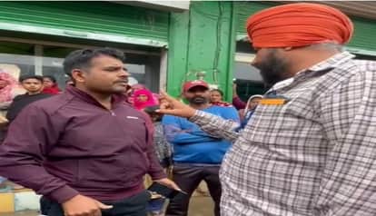 Crowd gathered in Bajpur for booking and getting cylinders, created ruckus