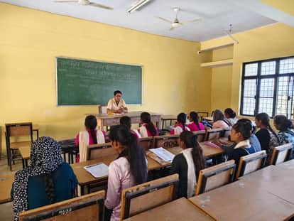 In Lakhimpur Kheri, there are 872 students and only two teachers in the Government College of Palia Kala.