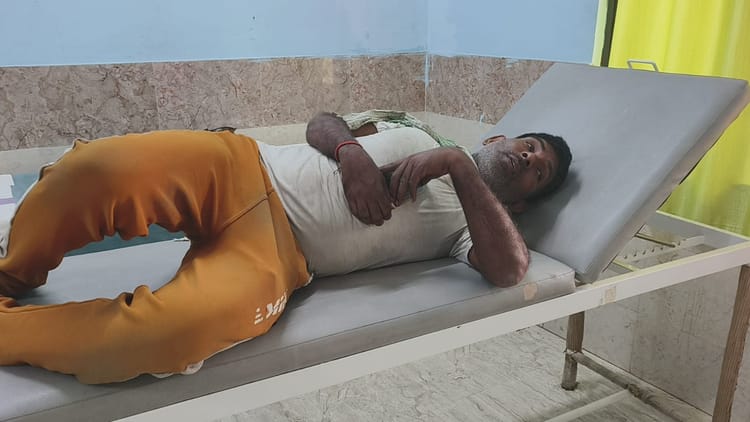 Bihar: नालंदा में जमीन के लिए जंग, जेडीयू नेता पर पार्षद पति का हाथ तोड़ने का आरोप; मौके पर पहुंची पुलिस