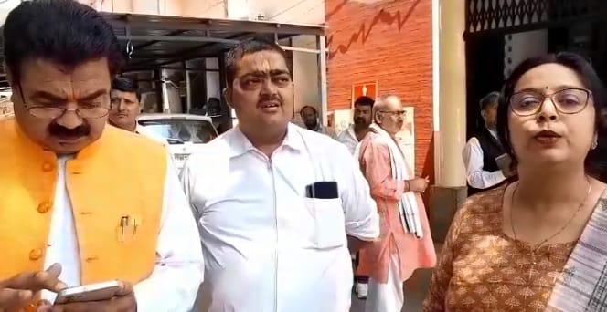 Kanpur A Pretext of Illness or a Ploy to Evade Jail Questions Raised Over Akhilesh Dubeys Hospitalization