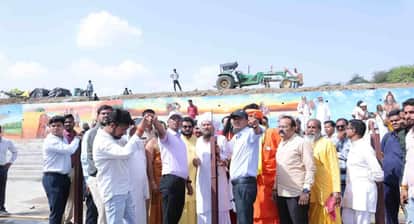 simhastha-2028-preparation-ujjain-29km-ghats-construction-shipra-river-cleaning-saints-review-mp-news