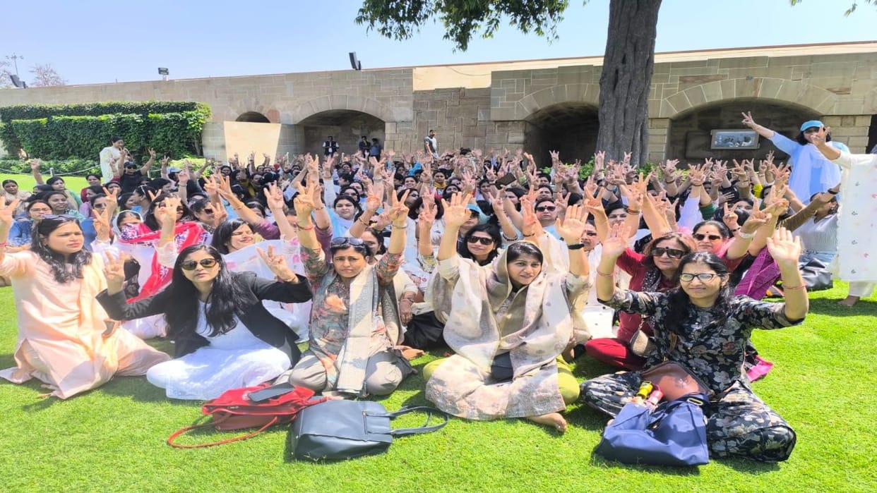 Protest against CAPF bill at Rajghat, relatives of personnel left behind promotion will appeal  the President
