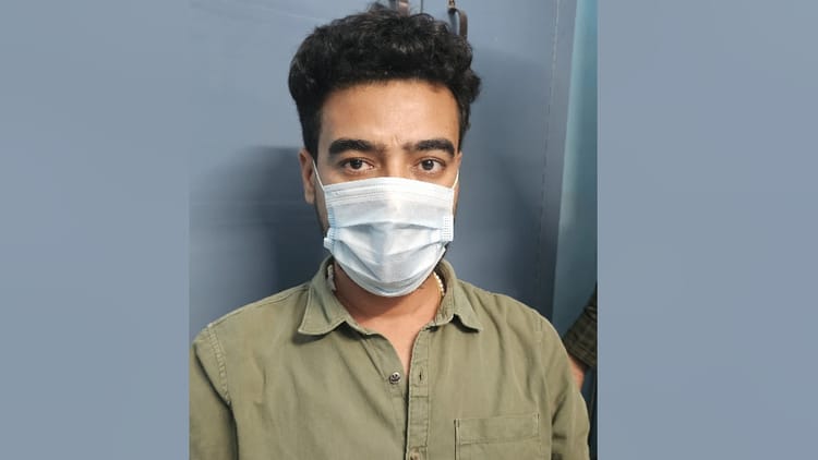 Uttarakhand: विजिलेंस की कार्रवाई, किच्छा में उद्यान विभाग का ज्येष्ठ निरीक्षक 12 हजार की रिश्वत लेते गिरफ्तार